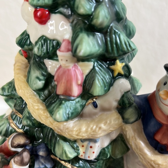 1999 Bavarian Heritage Collection Trimming the Tree Musical Vintage - Picture 9 of 14